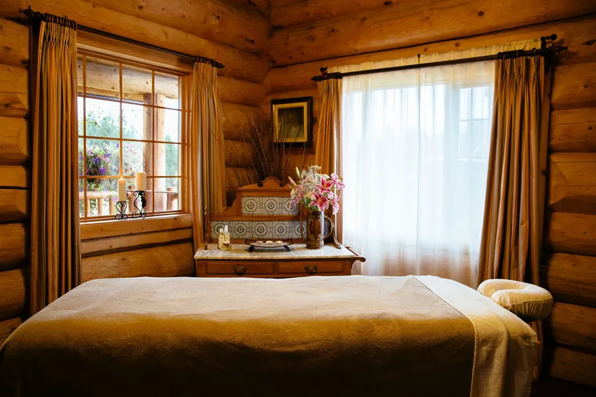 Siwash Lake massage room